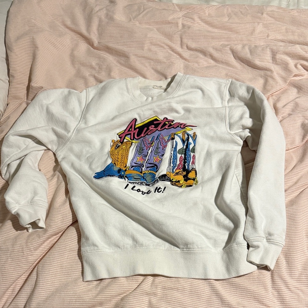 Brandy Melville (John Galt) White Austin Graphic Sweater